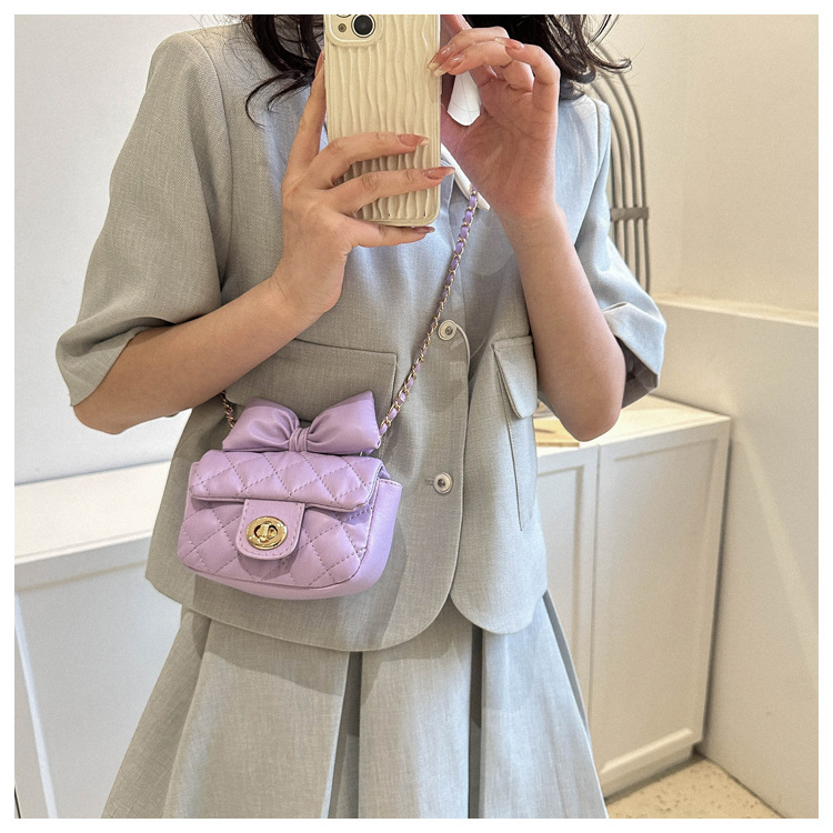 Texture 2024 New and Fashionable Chain Crossbody Spring/Summer Small Bowknot Mini Mouth Red Bag_voghion.com