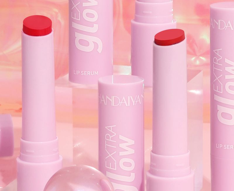 Idratante Lucidalabbra solido speciale per rossetto idratante con rossetto lucidalabbra a specchio leggero_voghion.com