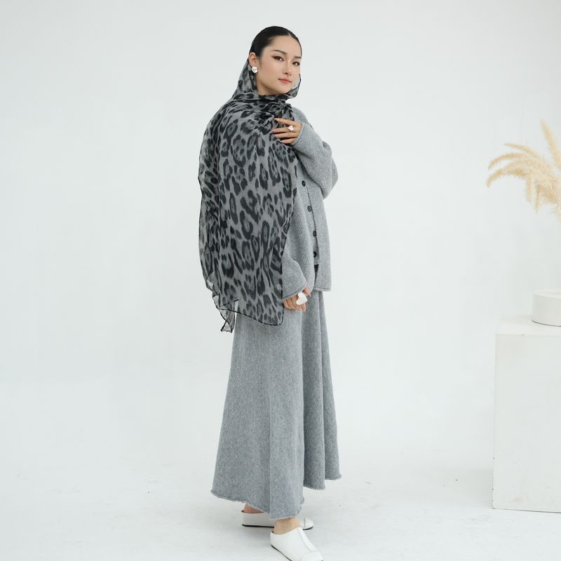 Turkish Winter Knit Set – Modest Long-Sleeve Maxi Dress & Scarf (One Size, Thermal Lined, Stretch Rayon-Blend,Neutral Palette, Hijabi-Friendly)_voghion.com