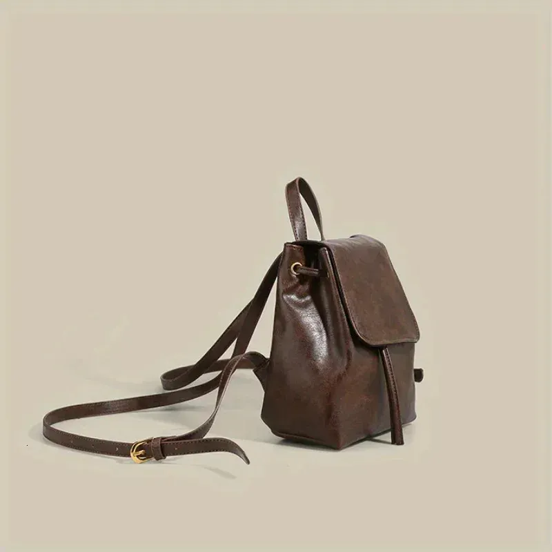 Mochila pequeña con solapa y cordón para mujer, de piel sintética con textura, para la escuela, de viaje, 250514l_voghion.com