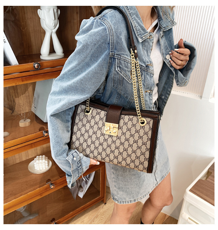 High-quality Bags For Women 2023 New Fashion Live Broadcast Large-capacity Tote Bag Printed Chain Portable Shoulder Bag For Women_voghion.com