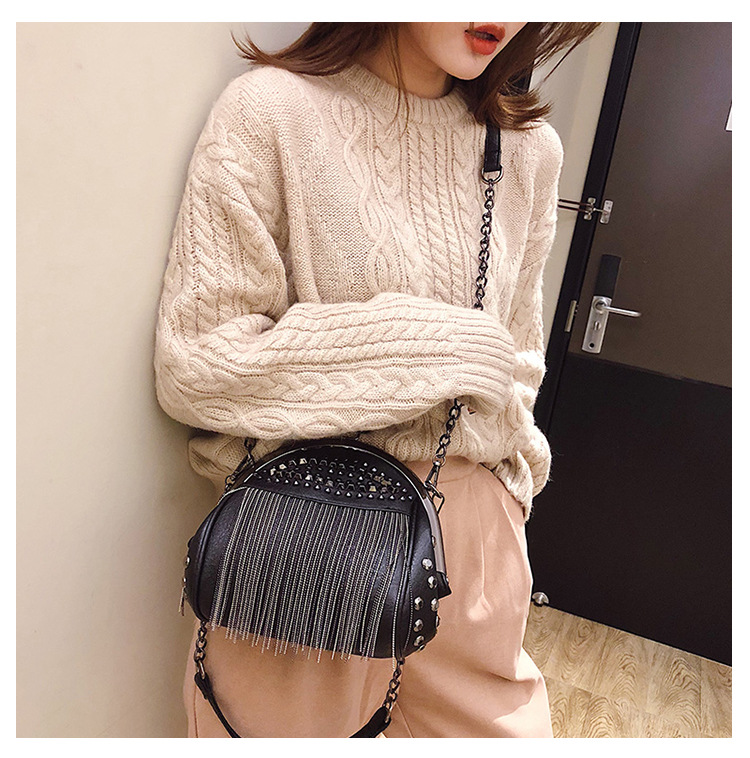 Neue trendige Diamant-Nieten-Quastenkette für eine Schulter, Umhängetasche mit Handclip für das Abendessen, Damentasche_voghion.com