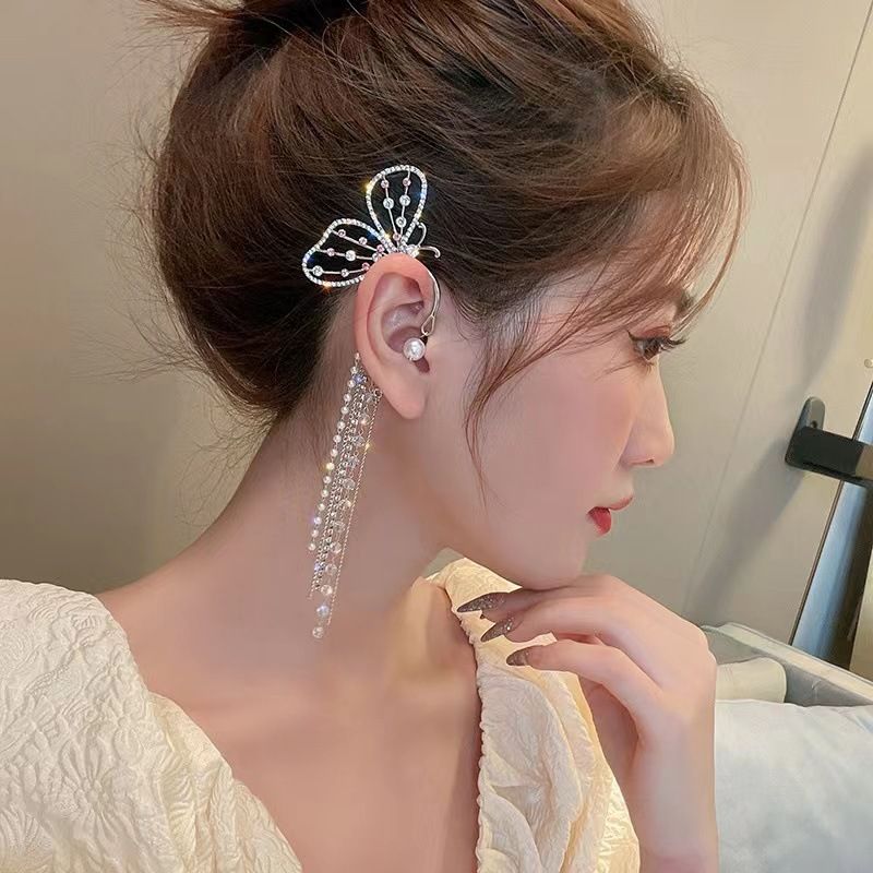Orecchini a gancio per le orecchie a farfalla con borchie di perle senza piercing, nuova tendenza 2023, per le donne_voghion.com