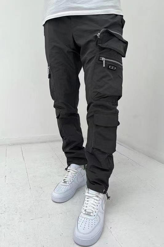 2024 Men's casual versatile leggings sports with large pockets, zipper decoration, workwear pants_voghion.com