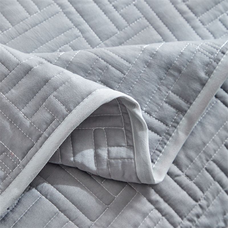 Modernes, minimalistisches, gestepptes Bettwäscheset mit geometrischem Muster – einfarbig mit kariertem Design, 3-teiliges Set für alle Jahreszeiten, in mehreren Größen erhältlich_voghion.com