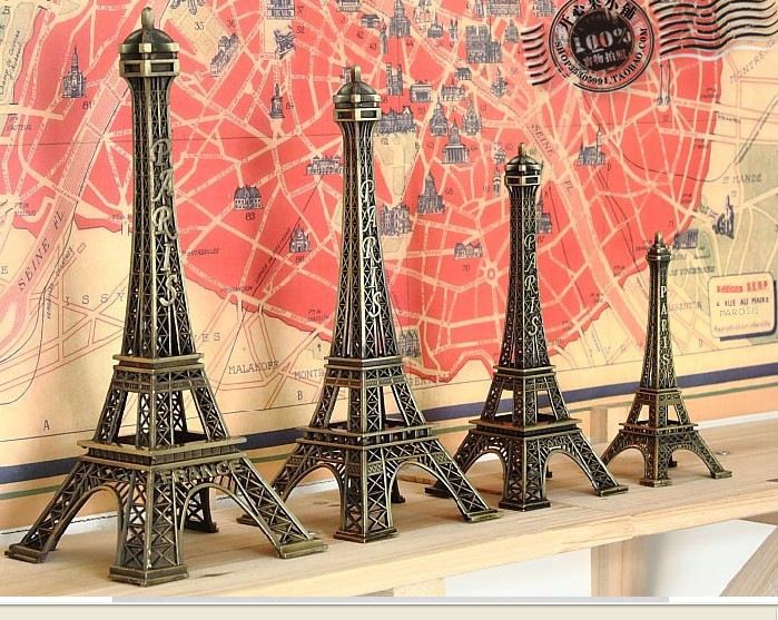 Envoyez une boîte de véritables souvenirs de voyage français en métal, modèle de la Tour Eiffel, ornements pour lui offrir de nombreuses tailles_voghion.com