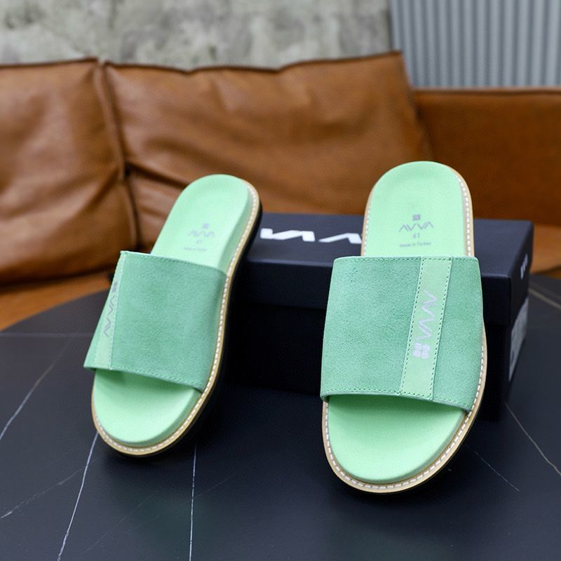 Herren Wildleder Bequeme Leichte Ein-Wort-Hausschuhe Hochwertige Mode Vielseitige Casual Beach Sandalen_voghion.com