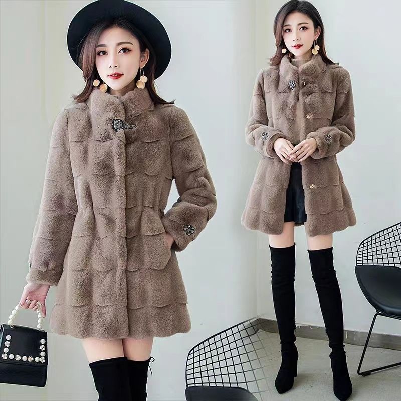Abbigliamento da donna Autunno e Inverno Nuovo stile Cappotto in vera pelliccia di visone Cappotto da donna in pelliccia di visone danese aderente di media lunghezza_voghion.com