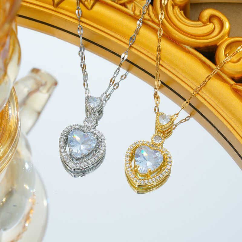 Nuovo amore Zircone Colore Cuore Zircone Luce Lusso Joker Creativo Personalizzato Collana Geometrica_voghion.com