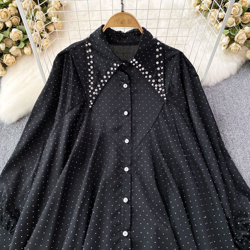 Maglietta monopetto ampia di media lunghezza con borchie, a maniche lunghe, leggera e di alta qualità, da donna, top casual da donna_voghion.com