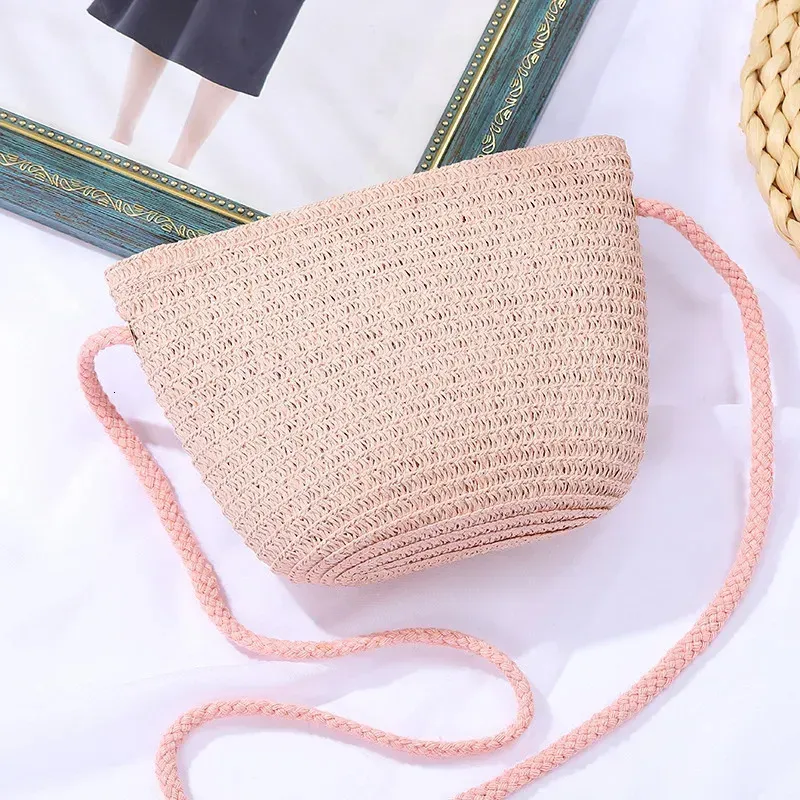 Borsa a tracolla piccola con patta Yogodlns da donna, in paglia intrecciata, da spiaggia, in rattan, lavorata a mano, con secchiello e mini borsa_voghion.com