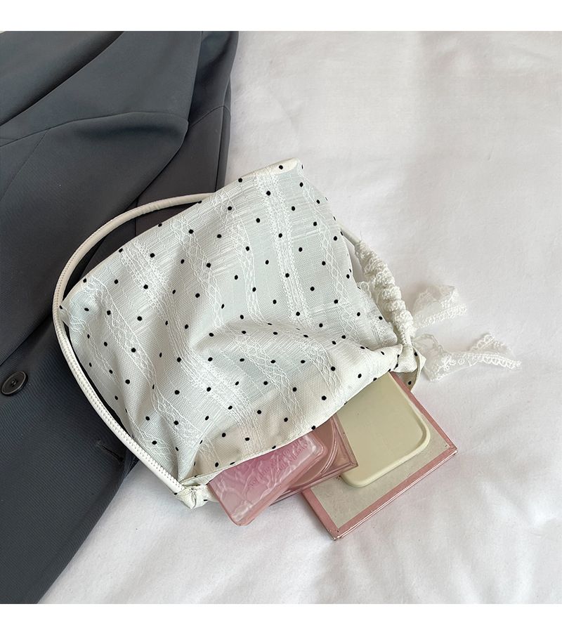 Una borsa a tracolla alla moda e versatile, leggera e semplice. Nuovo modello._voghion.com