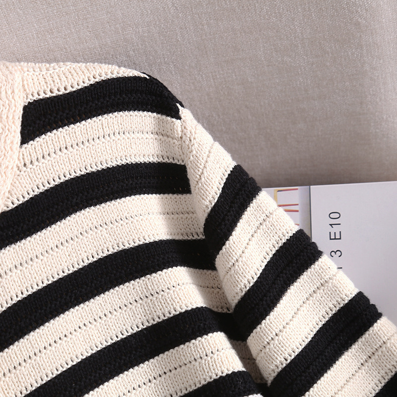 Women's slim-fit version buckle striped small fragrant style knitted cardigan short coat_voghion.com