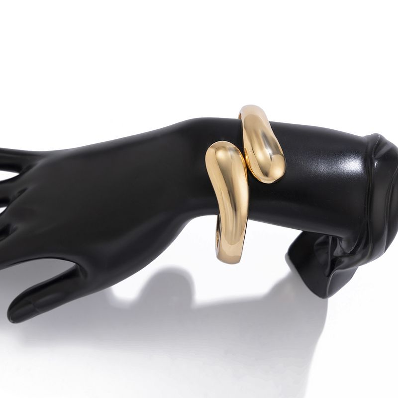 Temperament Baroque Big Pearl Ins Stacked Bracelet, Exaggerated Irregular Winding Bracelet_voghion.com