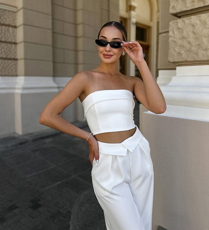 Damenbekleidung Weißes Tube-Top Weste Hohe Taille Lose Schlanke Hose Anzug Mode Neuer Zweiteiler Anzug Für Frauen_voghion.com