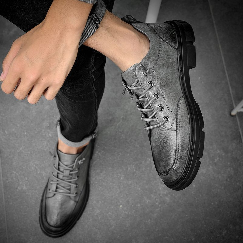 Neue Business-Kleidung für Herren, Freizeitschuhe, britischer Stil, Leder, weiche Unterseite, schwarze Low-Top-Martin-Stiefel_voghion.com