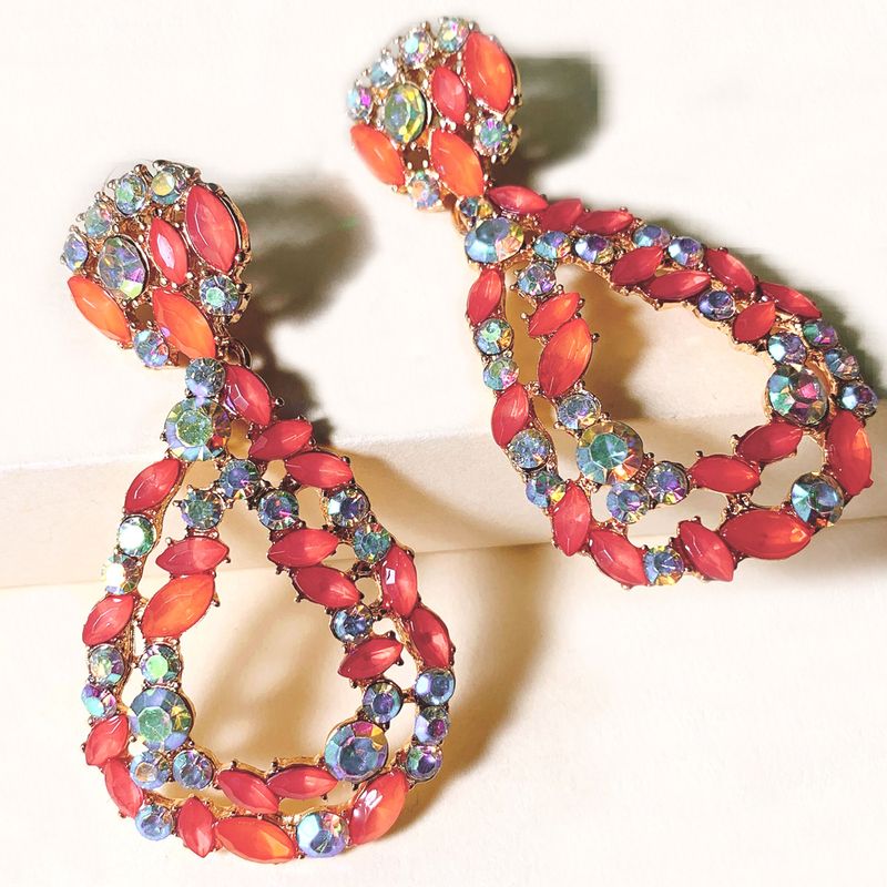 Orecchini a goccia geometrici esagerati con diamanti, orecchini retrò con personalità, gioielli_voghion.com