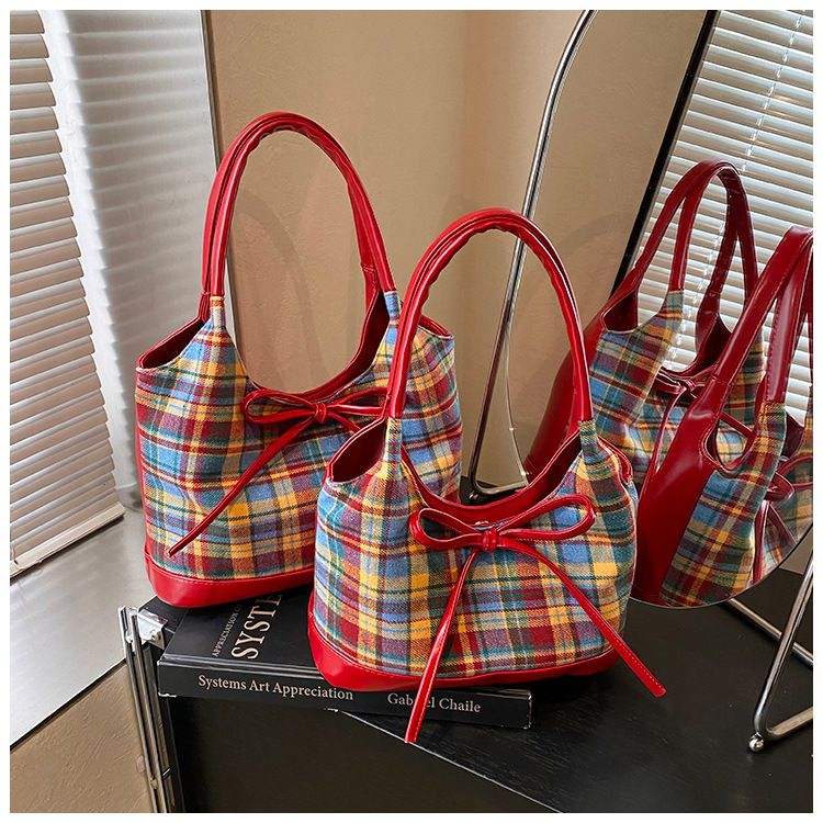 Borsa a tracolla grande ed elegante con tracolla staccabile, borsa a mano spaziosa per lavoro e viaggio, con motivo a quadri a blocchi di colore, per donna_voghion.com