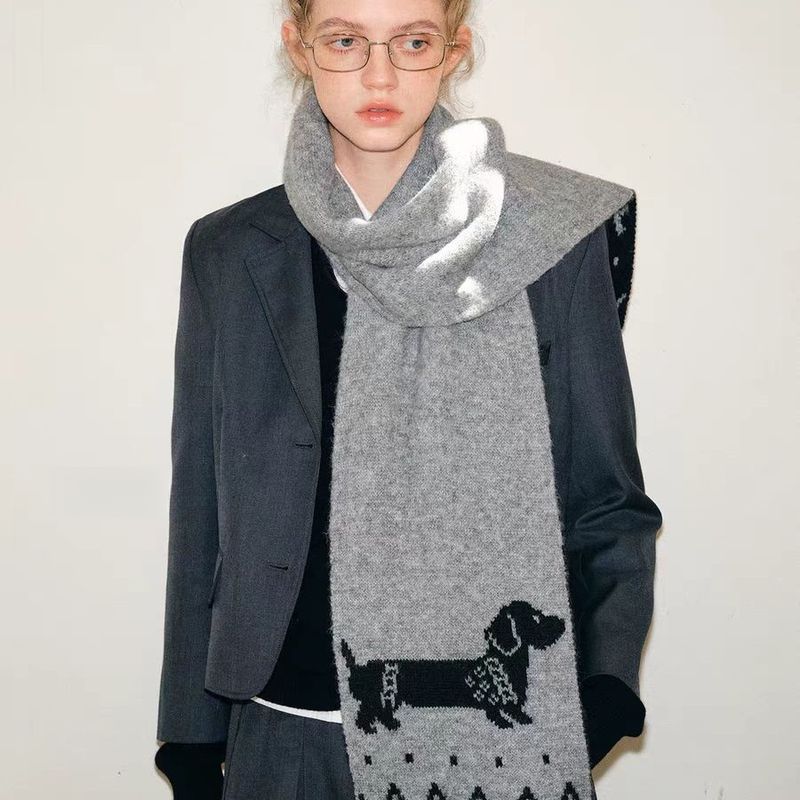 Sciarpa multifunzionale reversibile in maglia alla moda, nuova stagione invernale 2025, stile da donna_voghion.com