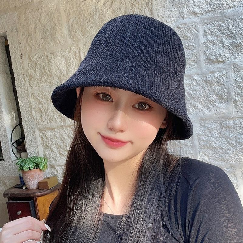 Einfarbiges, warmes Strickmuster für Damen im japanischen Stil, schlichtes, gesichtsschlankmachendes Fischer-Chingille-Design, koreanische Version, individuelle Chenille-Optik_voghion.com