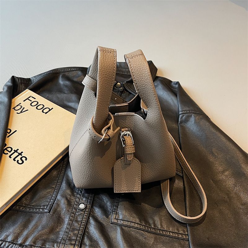 Vegetable Basket Handbag for Women 2025 New Style Outing Small with High Texture Commuter Crossbody Bucket Bag_voghion.com