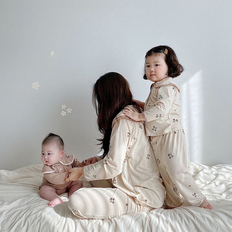 Pijamas para niños de estilo coreano Minicowmother, ropa de otoño e invierno para el hogar, ropa antibacteriana con aire acondicionado para bebés, traje para niños_voghion.com
