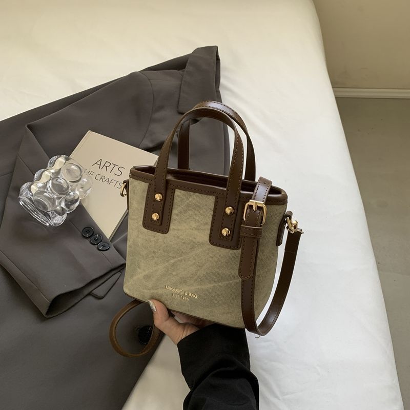 Neue High-End-Umhängetasche im Farbblock-Stil für Damen, Herbst/Winter, trendige Handtasche mit einer Schulter, kleine Tasche_voghion.com