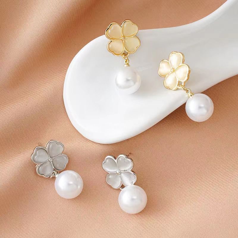 Accessori da donna Orecchini con diamanti incastonati, design dal temperamento semplice, tendenza, orecchini_voghion.com