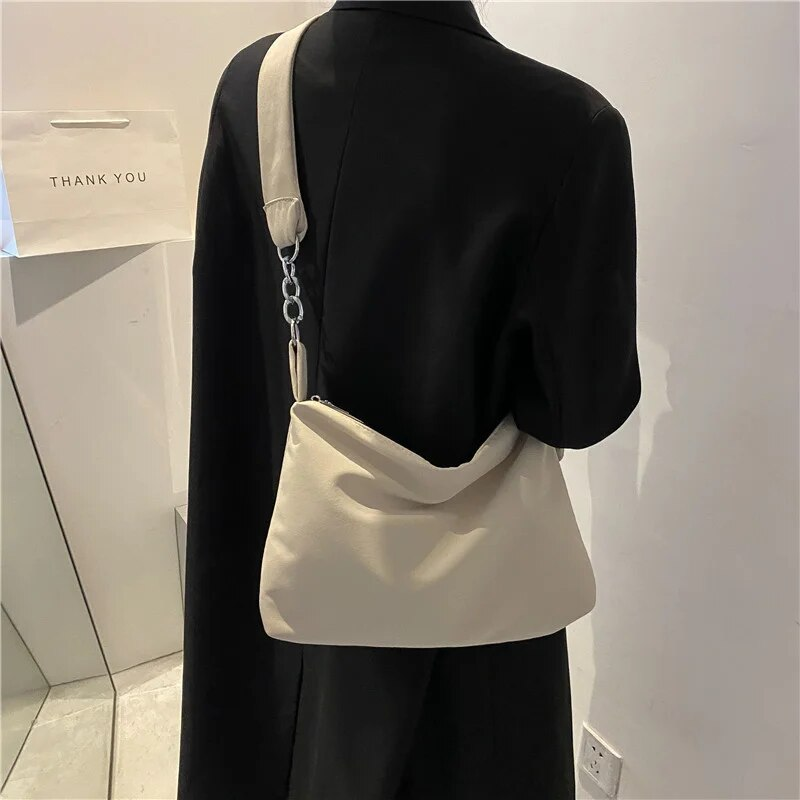 GOLDLON Zwarte crossbodytassen voor vrouwen 2022 Designer handtas Nylon shopper Meisjes ketting Verwijderbare verstelbare riem Messenger schoudertas_voghion.com