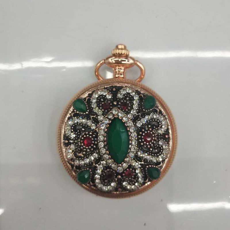 Orologio da tasca unisex con superficie al quarzo e diamanti rossi con custodia a ribalta creativa_voghion.com