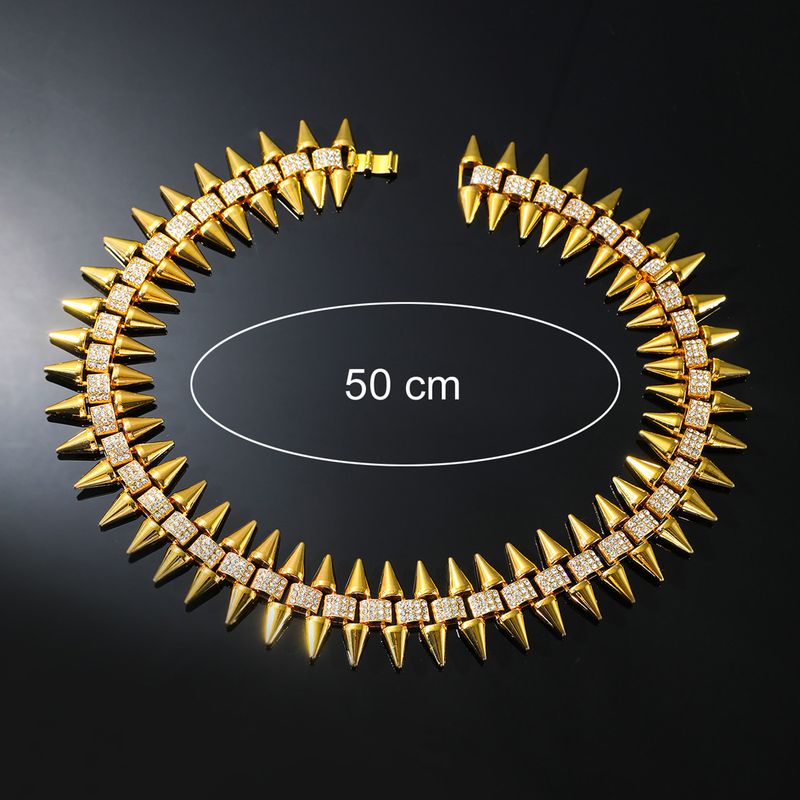 Personalità prepotente della catena motociclistica da uomo tempestata di diamanti hip hop, collana con rivetti affusolati, accessorio per bracciale_voghion.com