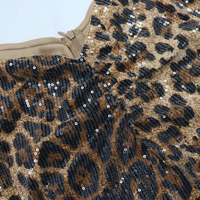 Női ruházat Leopárdmintás Szexi Ruha Flitteres Üreges Pántnélküli Hát nélküli Hasított Ujjak Bankett Stílusú Ruha_voghion.com