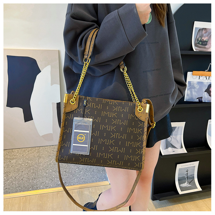 Borsa di marca Tide Texture Borsa a tracolla presbite europea e americana con tracolla retrò femminile di grande capacità Ins portatile Mes_voghion.com