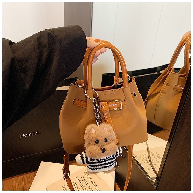 Handbag For Women 2025 New Autumn Winter Niche Super Popular Exquisite Vintage Single Shoulder Versatile Crossbody_voghion.com