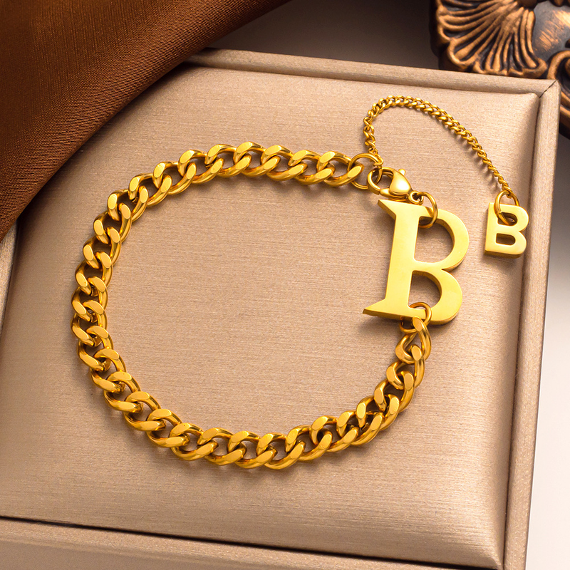 Letter B Bracelet Niche Design Sense Simple and Versatile Cuban Chain Student Girl Summer Personality _voghion.com