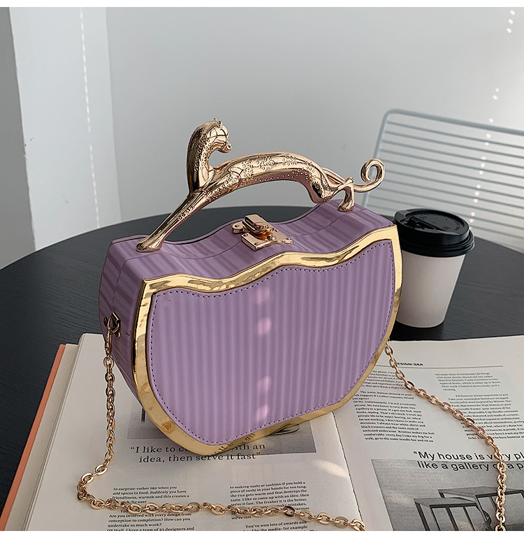 2024 Primavera Nuove Borse Borse da donna Moda Cross-Border Handheld Box Borse Piccole borse quadrate Borsa a tracolla a catena da donna_voghion.com