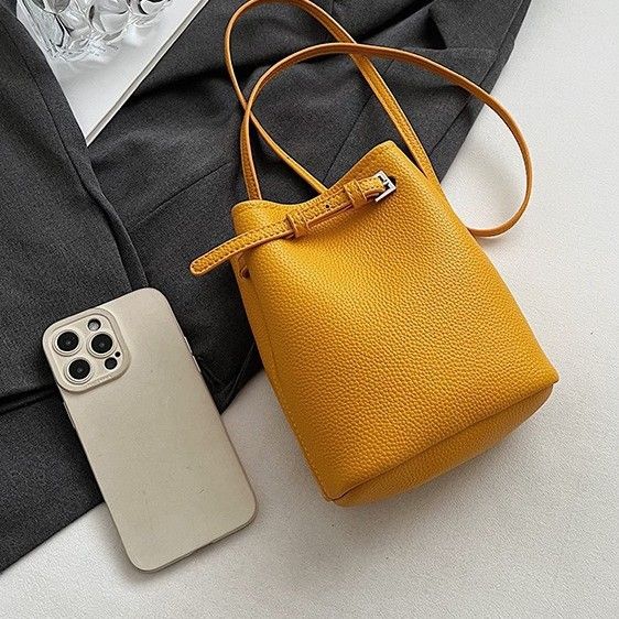 Squisita mini borsa a tracolla versatile per donna, estate 2025, super popolare, alla moda, elegante e alla moda._voghion.com