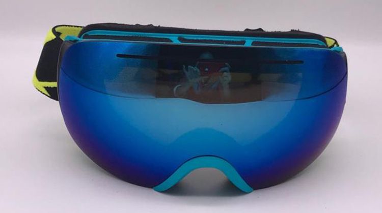 2020 double-layer anti fog and large spherical surface that can card myopia ski equipped with snow goggles_voghion.com