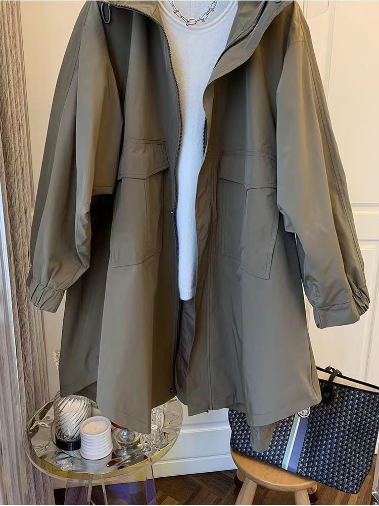 "Japanese Loose-Fit Windbreaker Jacket – Cocoon Style Hooded Coat With Double Pockets (M-3XL, British Brown/Black)"_voghion.com