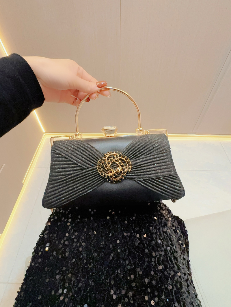 Kaetud käekotid daamidele ja seltskonnategelastele, käekotid, kaldus õlakotid, peokotid_voghion.com