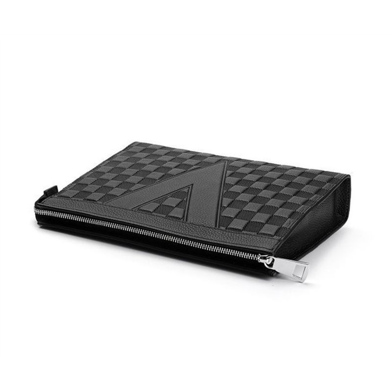 Handheld schouder reliëf kleine vierkante sociale geest jonge man 2024 nieuwe zachte lederen crossbody platte tas, herentas_voghion.com