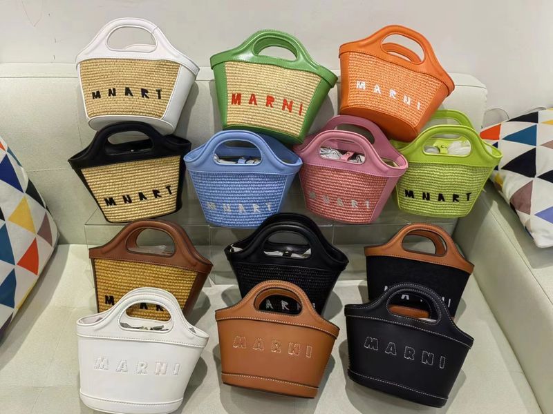 Women's Bags Mani Fashion Straw Stitching Beach Bag New Women's Bag Woven Hand Held Vegetable Basket Bag Shoulder Messenger Bag_voghion.com