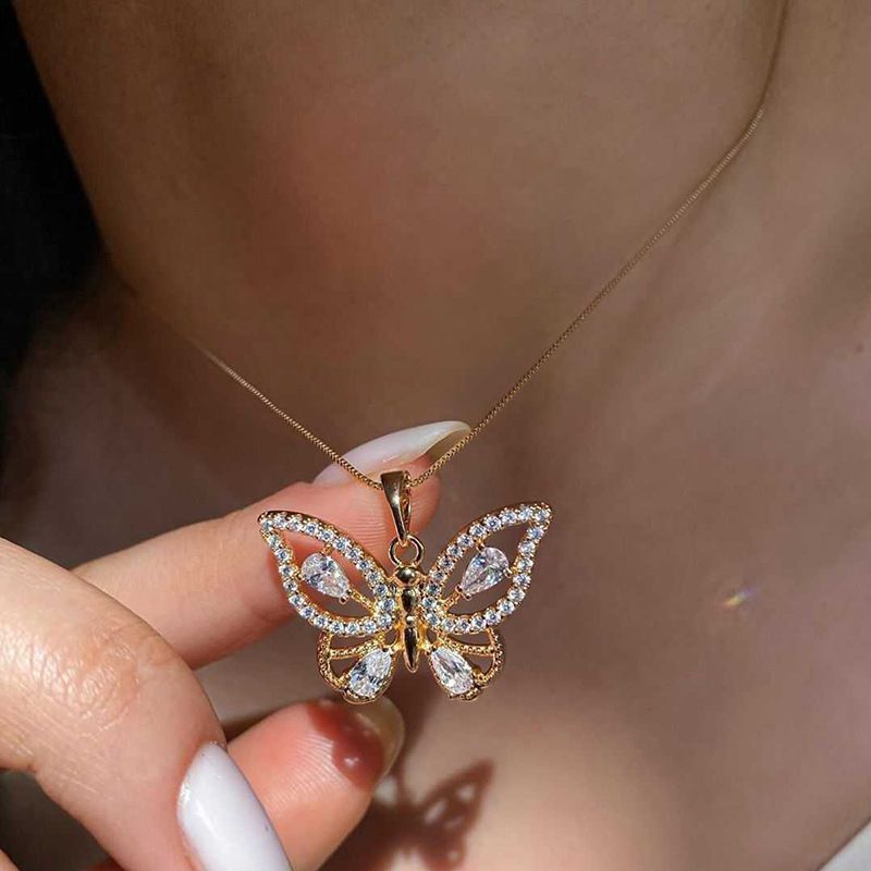 Chain Necklace Pendant Necklace 2024 New Jewelry Exaggerated Alloy Inlaid Diamond Pendant Niche Versatile Butterfly Necklace For Women_voghion.com