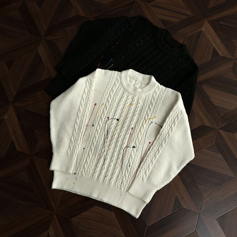 Streetwear Graphic Sweater – Oversized Drop Shoulder Pullover With Artistic Print_voghion.com
