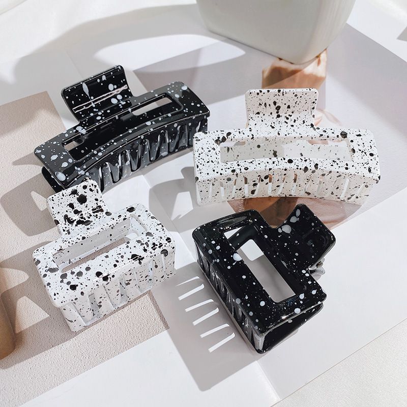 Koreanischer All-Match-Blogger-Stil, kalter Stil, schwarz-weiße Tintenspritzer-Haarspange, geometrische Textur, Temperament, Hai-Haarspange für Frauen_voghion.com