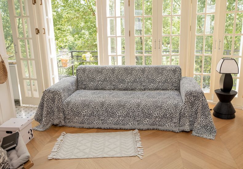 Luxury Chenille Sofa Cover With Leopard Print - Modern Minimalist Style, Full Coverage Stretchable Slipcover For 3-Seater Couch, All-Season Home Decor_voghion.com