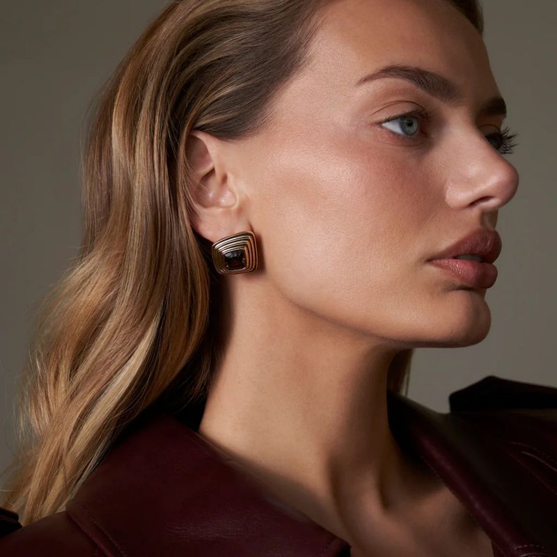 Damenschmuck: Geometrische, quadratische Zirkonia-Ohrringe mit Stiften aus 925er Sterlingsilber, minimalistisches und einzigartiges Design für alltägliche Eleganz_voghion.com