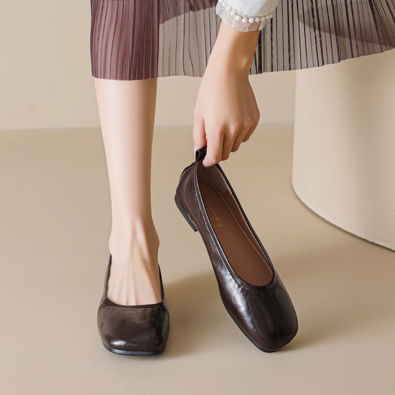 Zapatos de abuela retro con punta cuadrada, zapatos sencillos para mujer, suela plana, un pedal, suela blanda, boca baja, zapatos para desplazamientos diarios._voghion.com