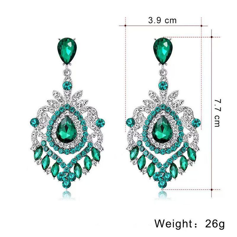 Boucles d'oreilles en cristal luxueuses pour femmes, petites boucles d'oreilles parfumées à la mode, défilé de mode, décoration photographique_voghion.com