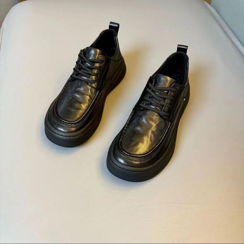 Sapatos de couro para vestido de negócios em bloco_voghion.com